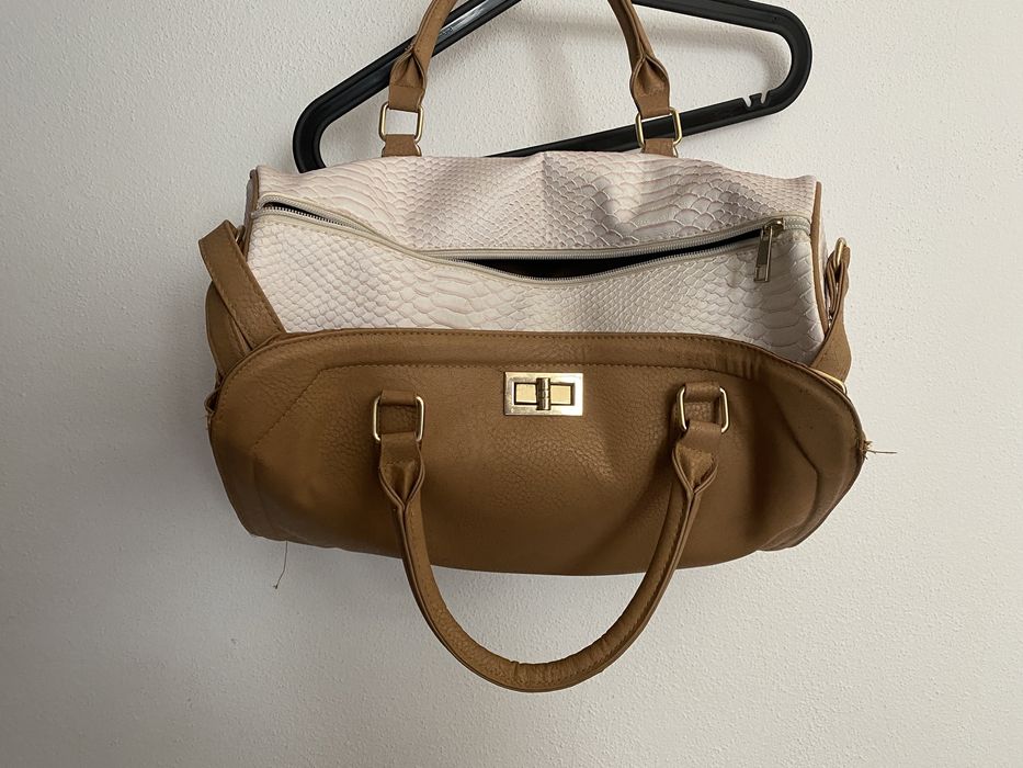 Variadas malas em bom estado