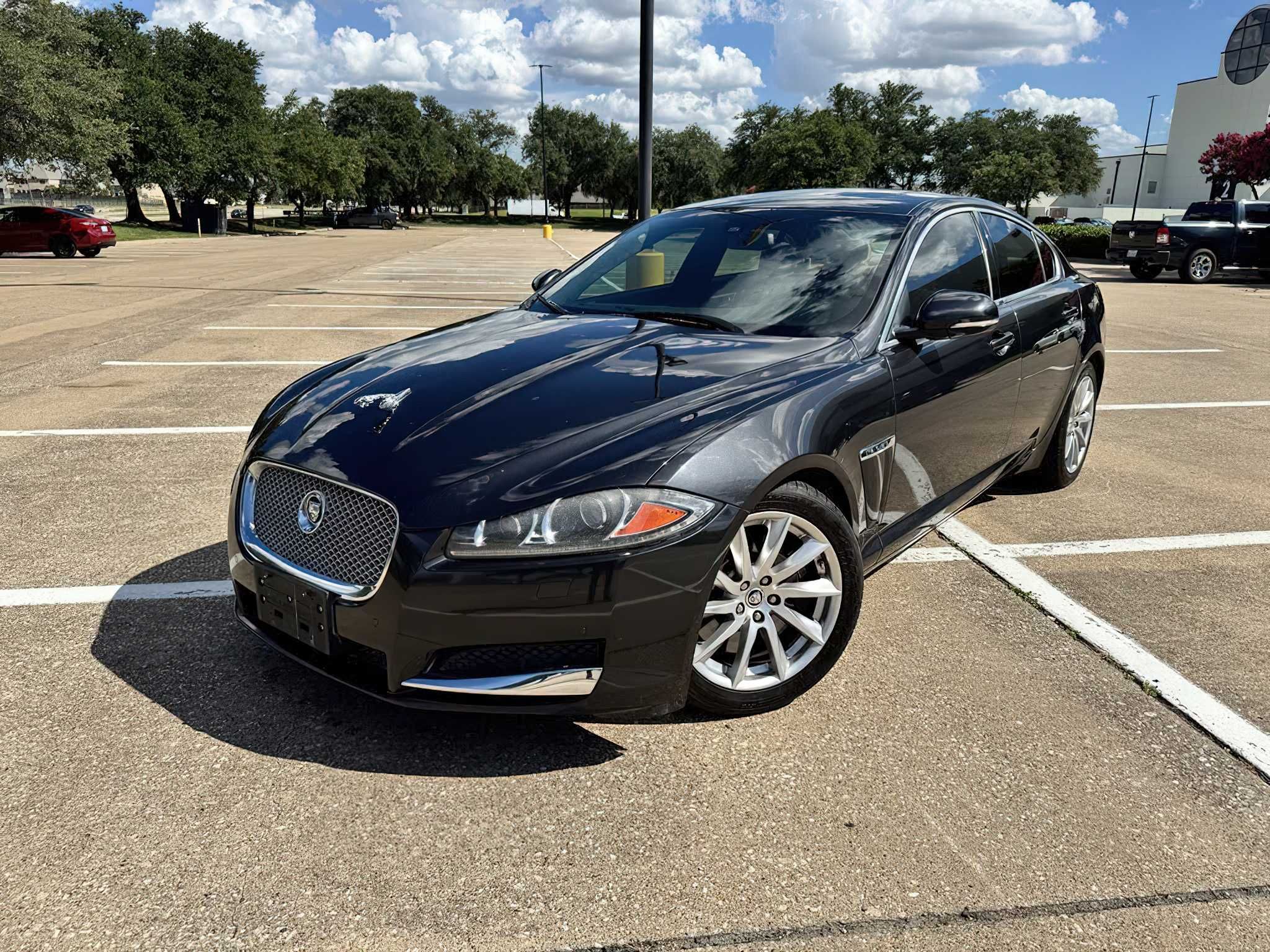 2013 Jaguar XF XF 2.0L I4T