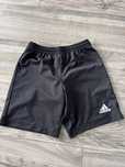 Spodenki adidas rozmiar 140