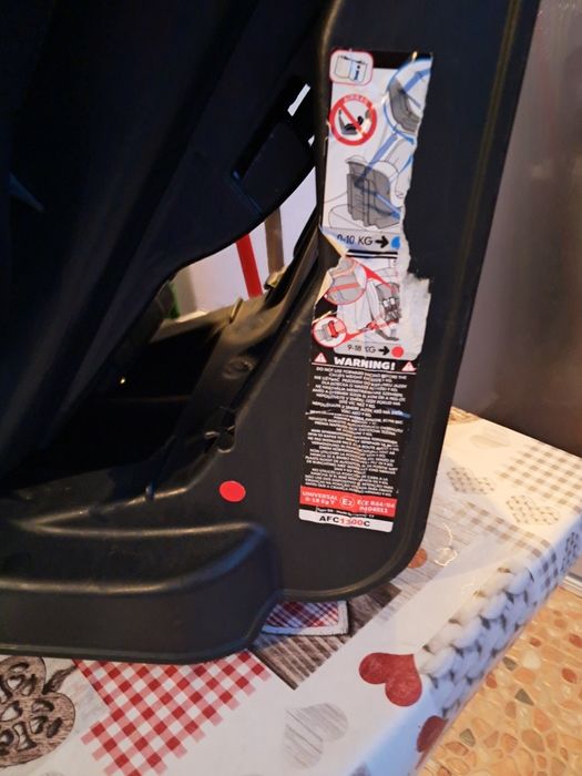 Cadeira auto de bebé