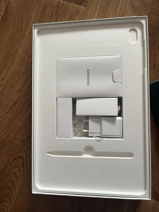 Samsung Galaxy Tab S7 FE LTE + чохол клавіатура