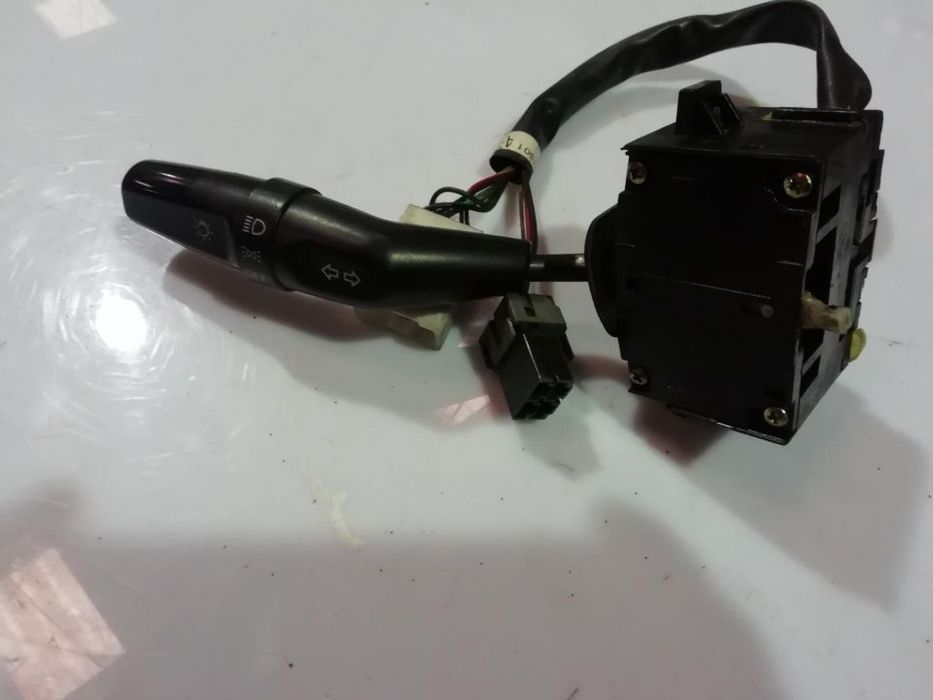 Comando piscas  / luzes - Hyundai H1 40