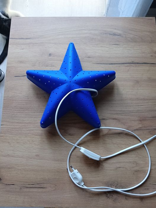 Lampka gwiazdka niebieska IKEA