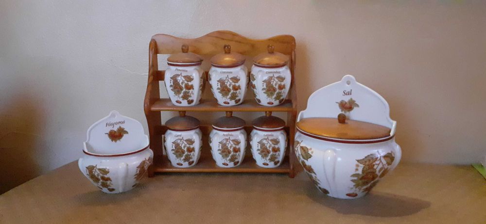 Potes de porcelana BELVER linha Strauss