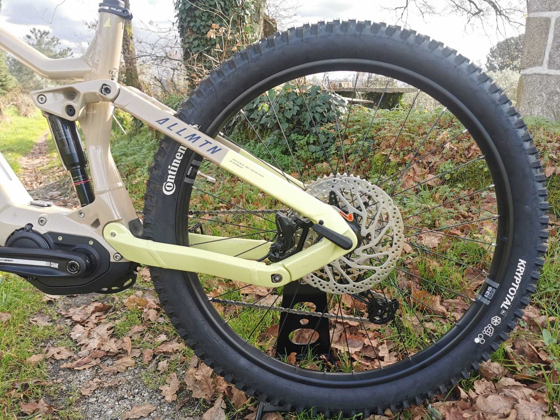 Bicicleta Elétrica Haibike AllMTN 3 SALDOS -500€