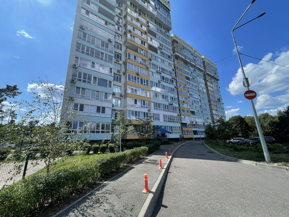 Купити квартиру в Українці, Соснова,  9 - затишне житло з потенціалом