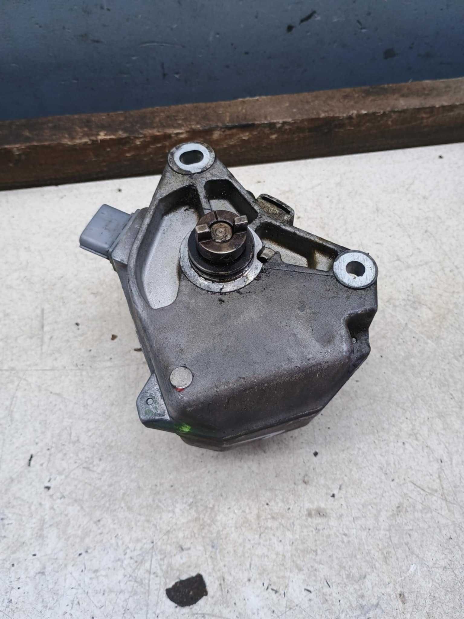 Aparat zapłonowy D4T00-01 Honda Accord VI 1.8