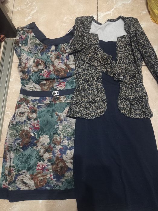 Віддам жіночий одяг