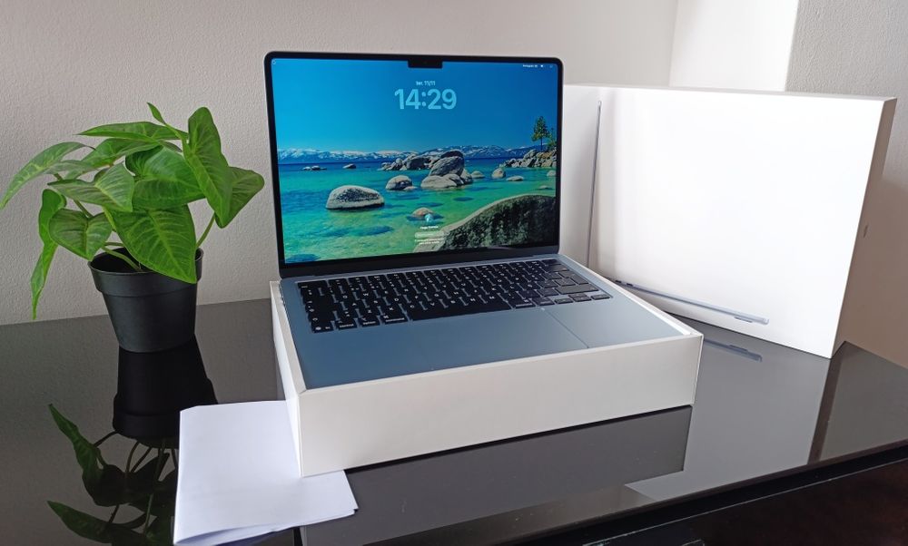 MacBook M4 Air 256gb novo
