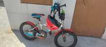 Bicicleta práticamente nova