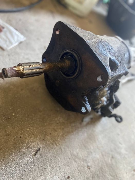 Продам коробка передачь москвичь