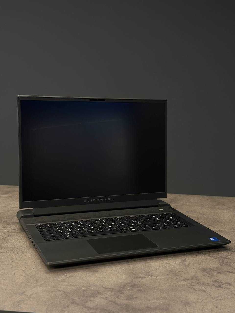 Ноутбук Dell Alienware m18 R2 (Intel Core i7/32GB/1 TB SSD/RTX 4070)