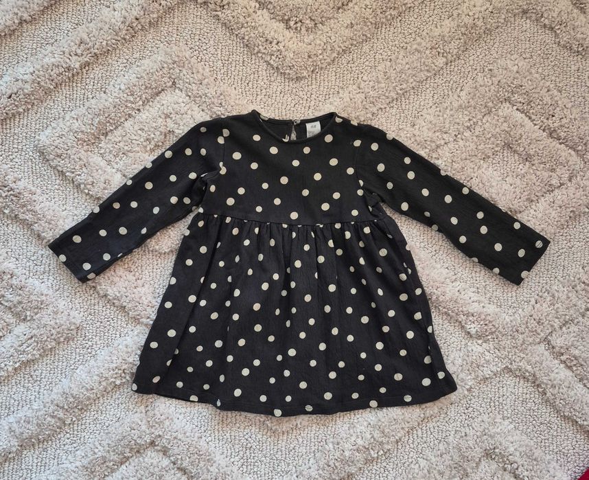 Sukienki świąteczne r 98