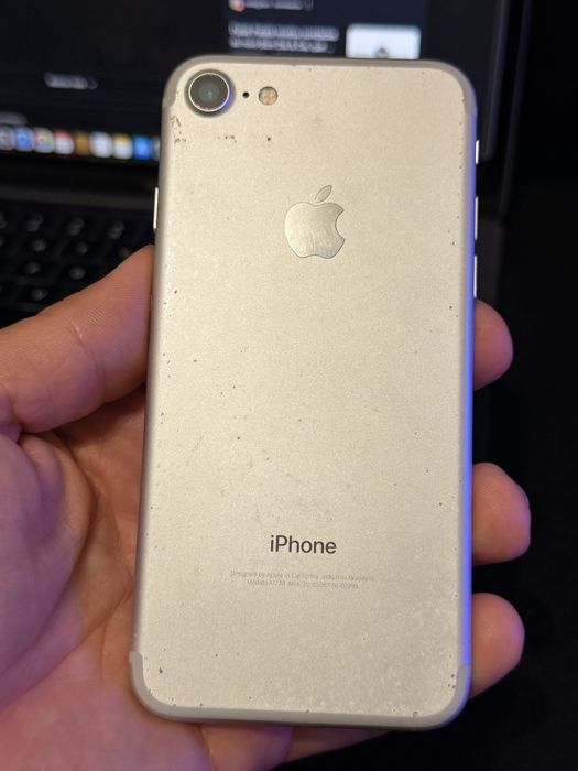 Iphone 7 32GB funciona tudo