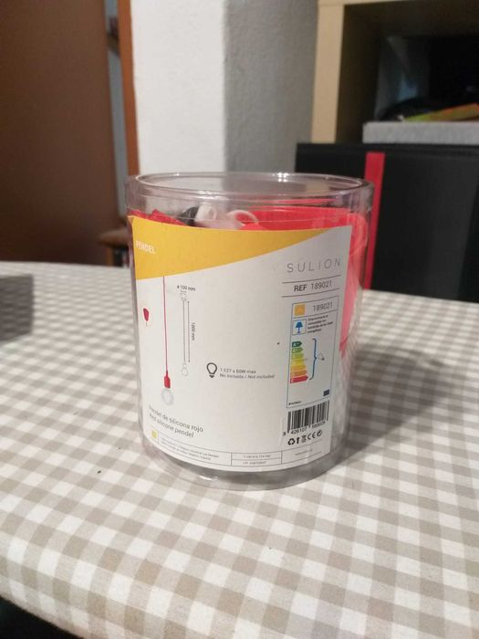 Suspensão para lâmpada de teto