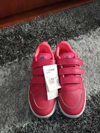 Sapatilhas Adidas novas com etiqueta cor rosa lindas tamanho 38.
