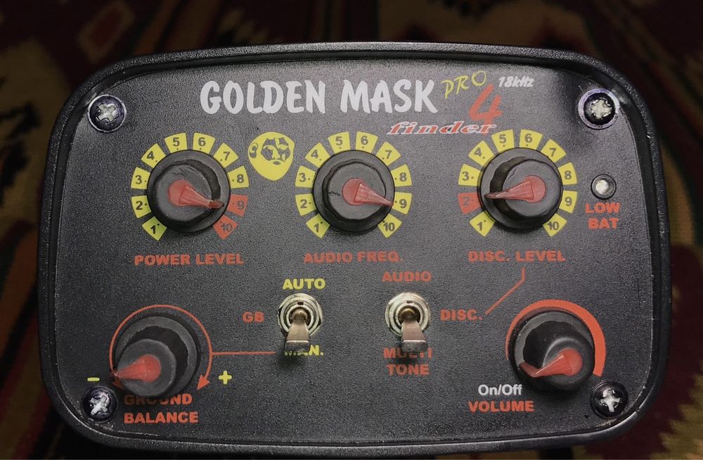 Металошукач Golden Mask 4 pro