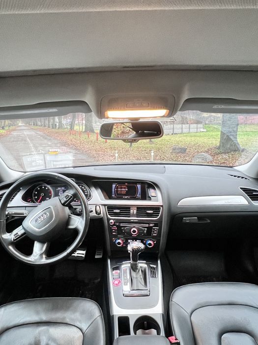 Продам Audi A4B8 S-line quatrro 2.0 tfsi в чудовому стані