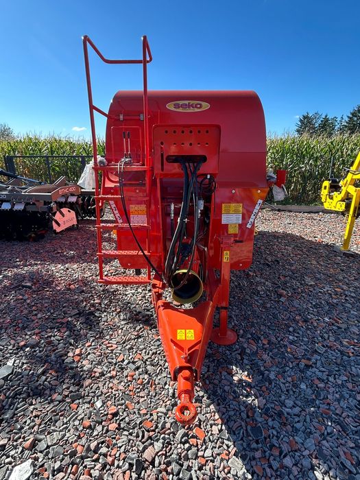 Wóz paszowy Seko SAMURAI 7 450/110