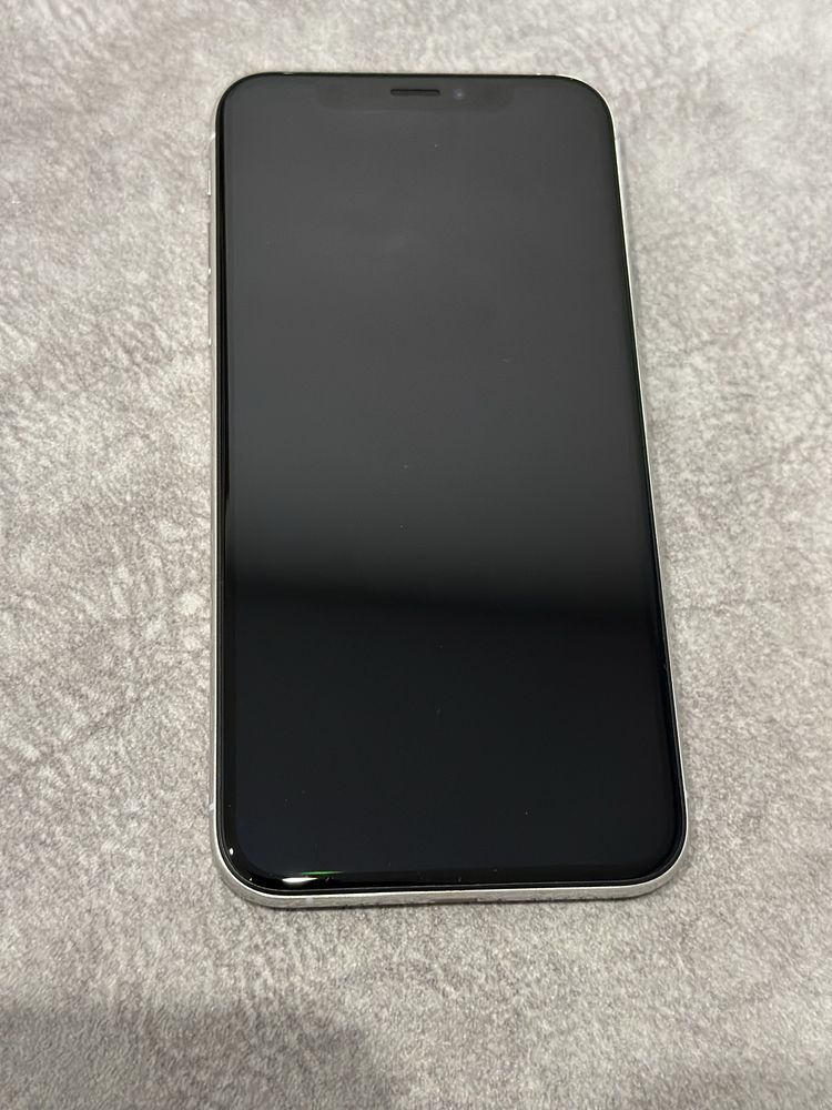 iPhone XS 64gb Silver (4)