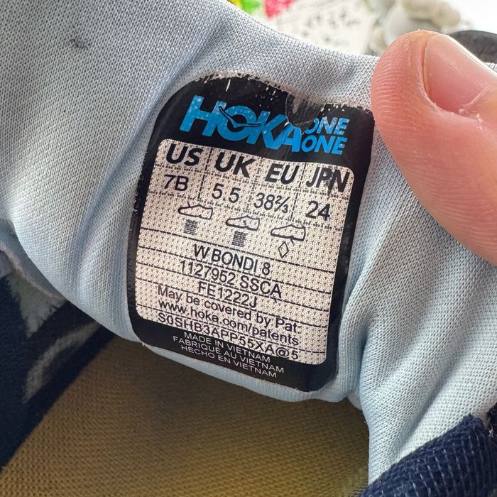 Кросівки Hoka Bondi 8 38.5 розмір Е6231