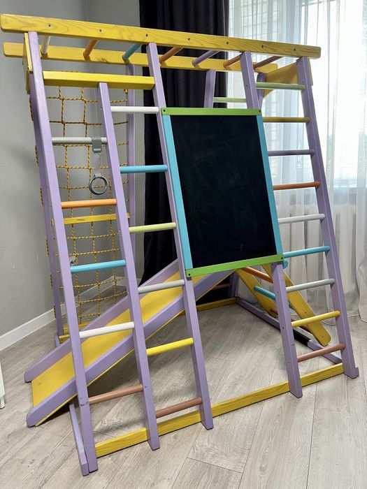 Спортивний комплекс куточок дитяча гірка