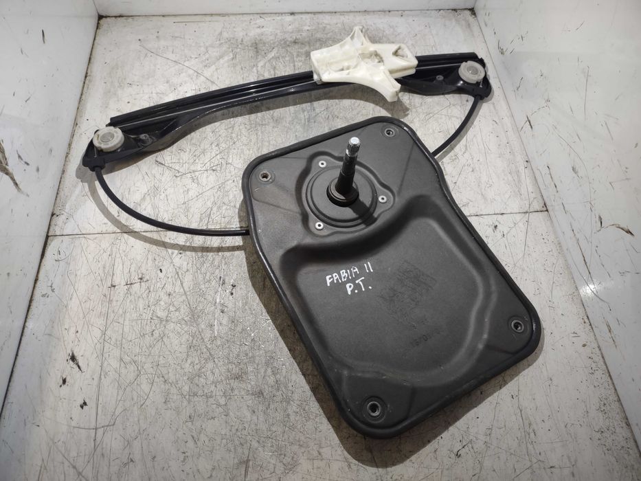 Podnośnik manualny szyby prawy tył SKODA FABIA 2