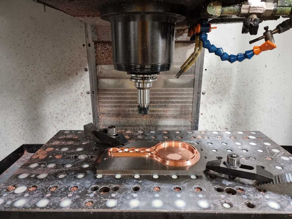 Виготовлення прес-форм. Матриці для лиття пластику