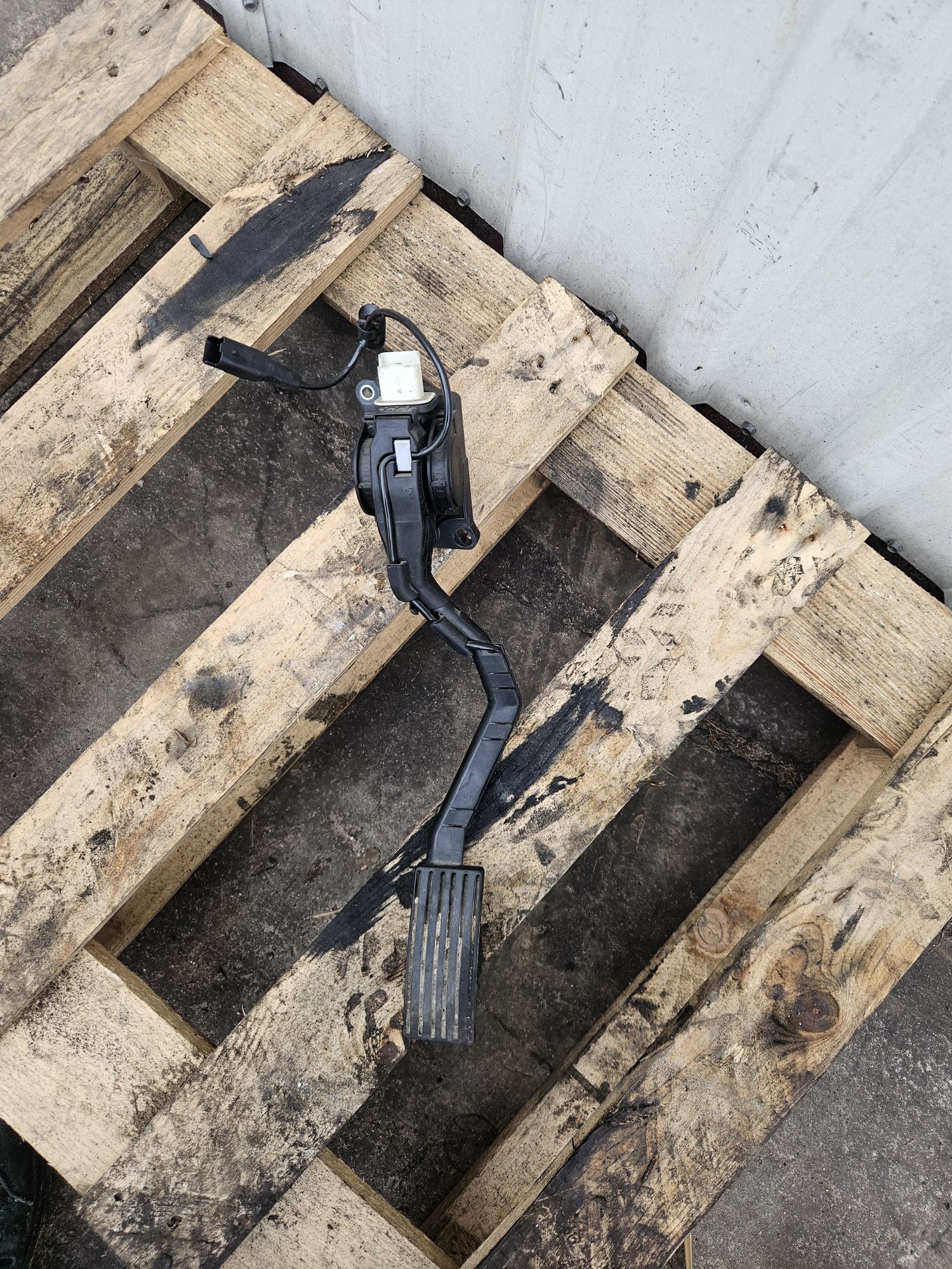 Potencjometr gazu Peugeot 407 2.0Hdi