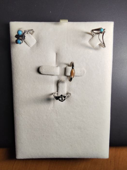 Каблучки  з каменем серебро 925 проба