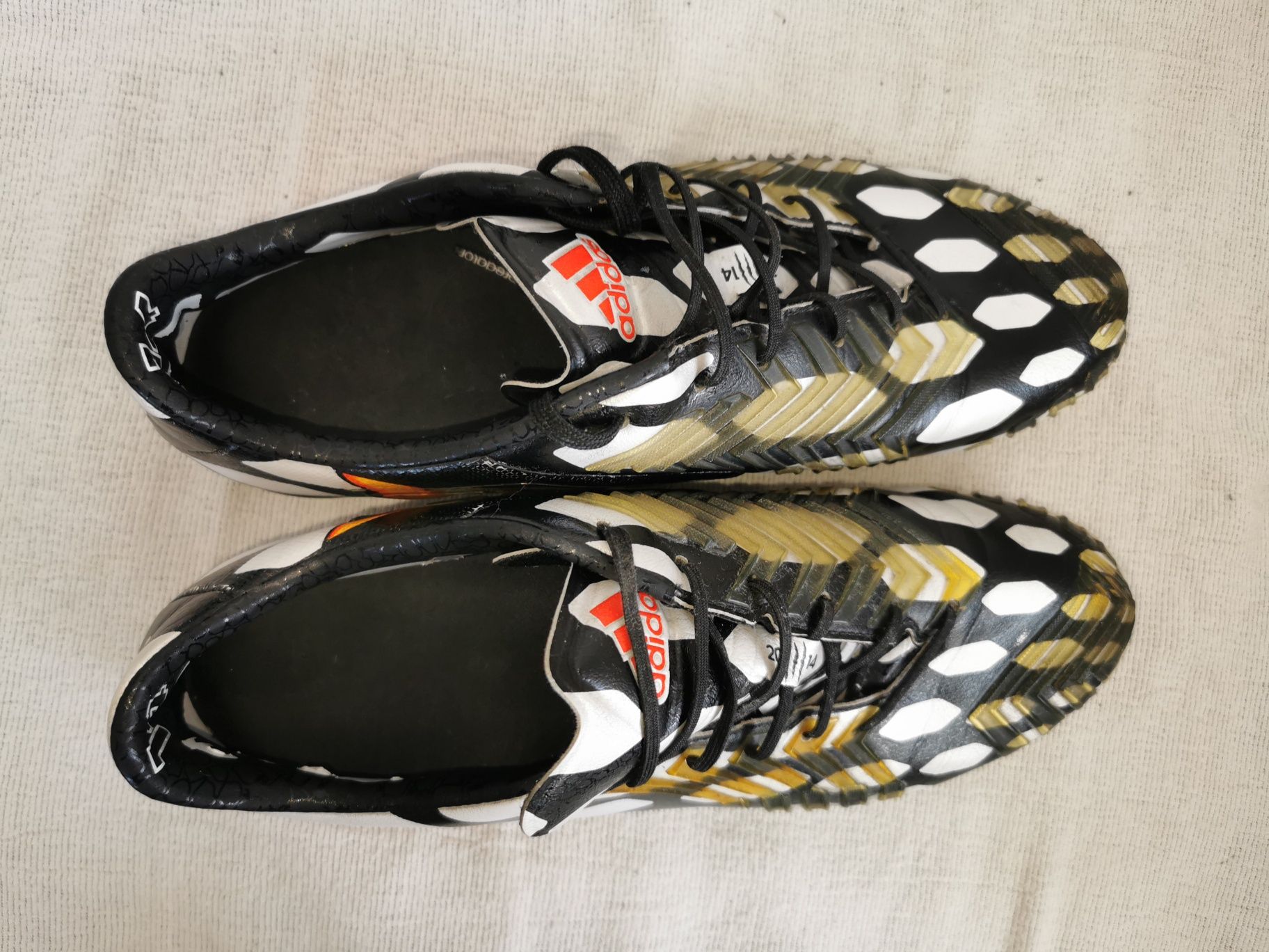 Adidas Predator Instinct LZ FG world Cup 2014 Limited edition r 40