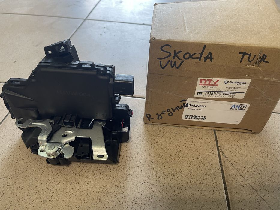 Замок задней двери правый vw, skoda, seat AND 34839002