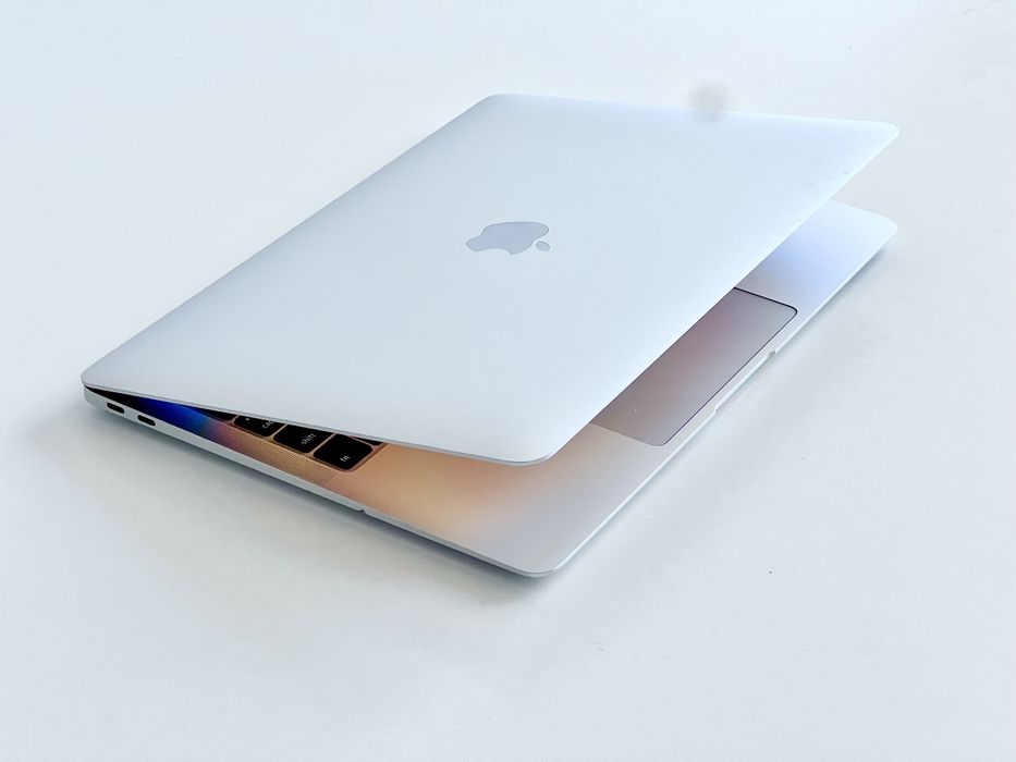 MacBook Air 13” 2020 16/128 Gb SSD M2 Retina XDR (1,25 кг, ексклюзив)
