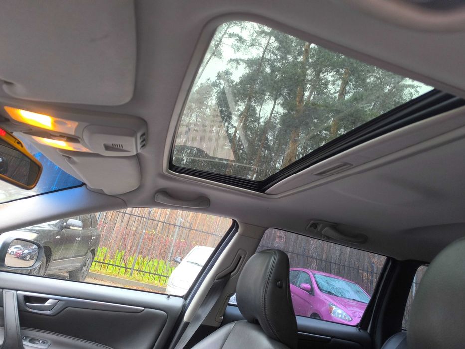 Volvo V70 2.4 дизель автомат