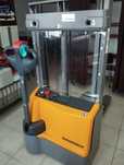 Porta paletes elétrico stackers