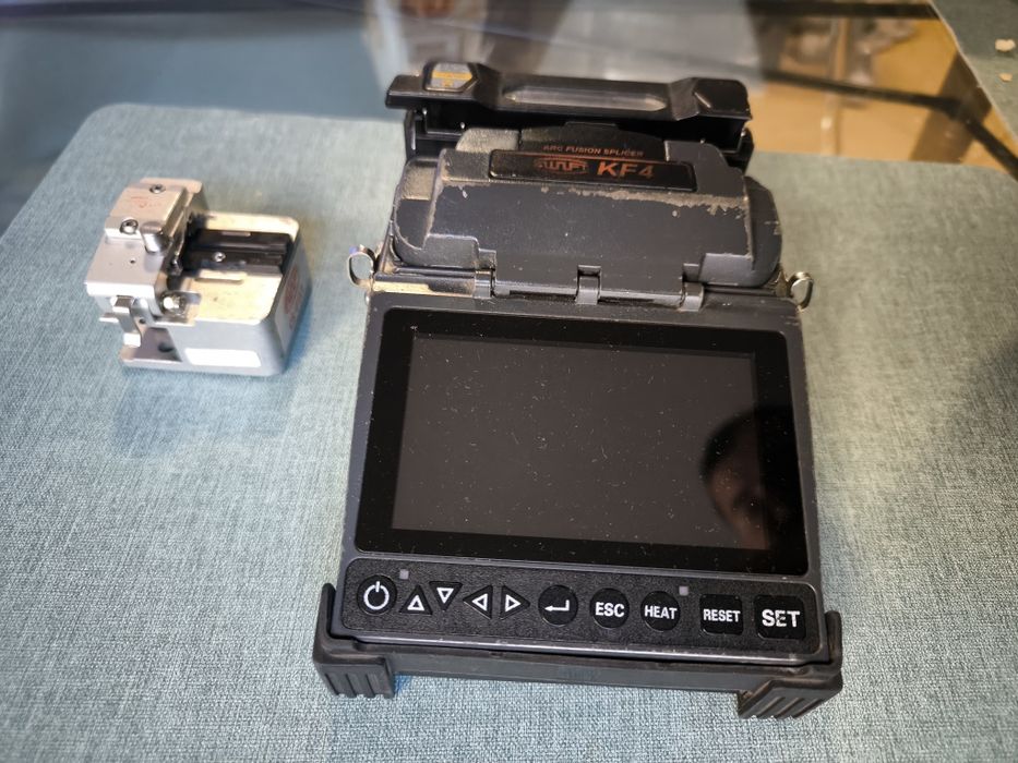 Máquina de Fusão Swift Kf4