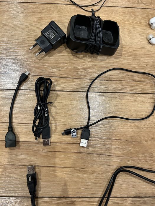 SPRZEDAM Kable / Słuchawki / Ładowarki / OPIS