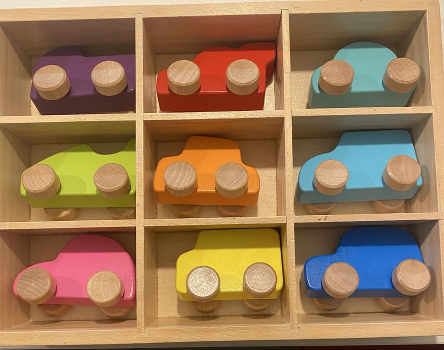 Brinquedos de madeira Montessori