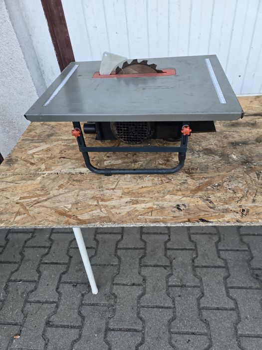 Piła stołowa-krajzega niemiecka 720 W