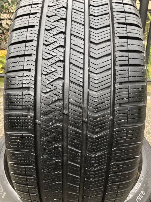 Vredestein Quatrac 235/40 R19