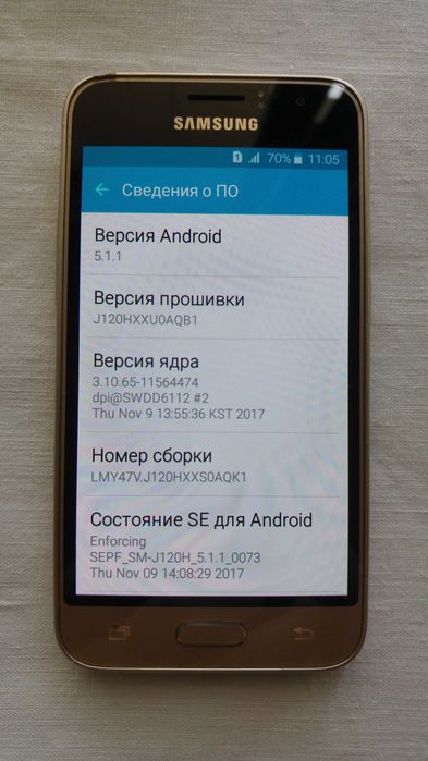 Samsung Galaxy J1 (2016) 1/8 На дві SIM + microSDXC Гарний стан.