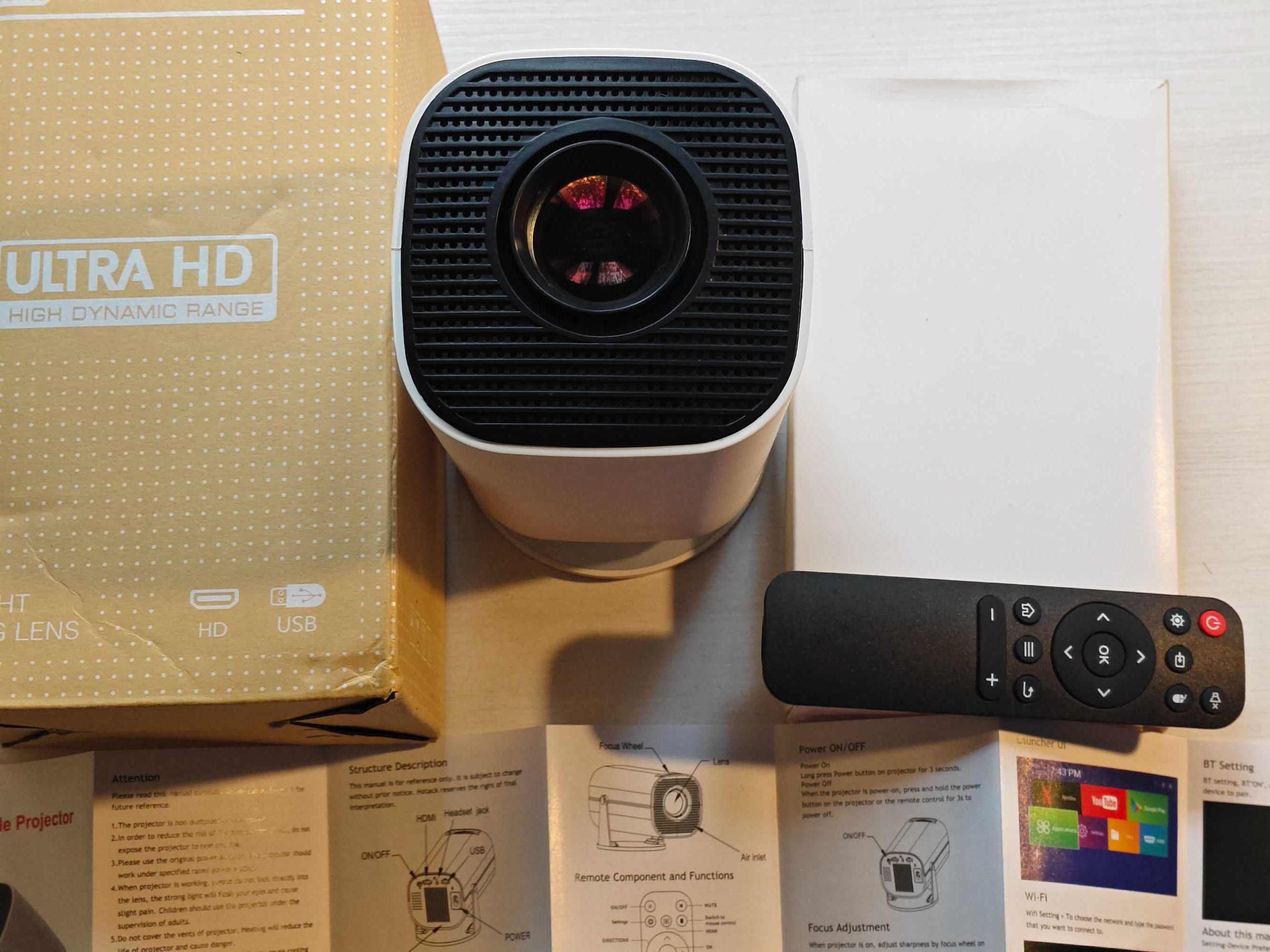Проектор HY300 Pro 2/16 ГБ Android 11/ HDMI, jack 3.5, Wi-Fi, USB