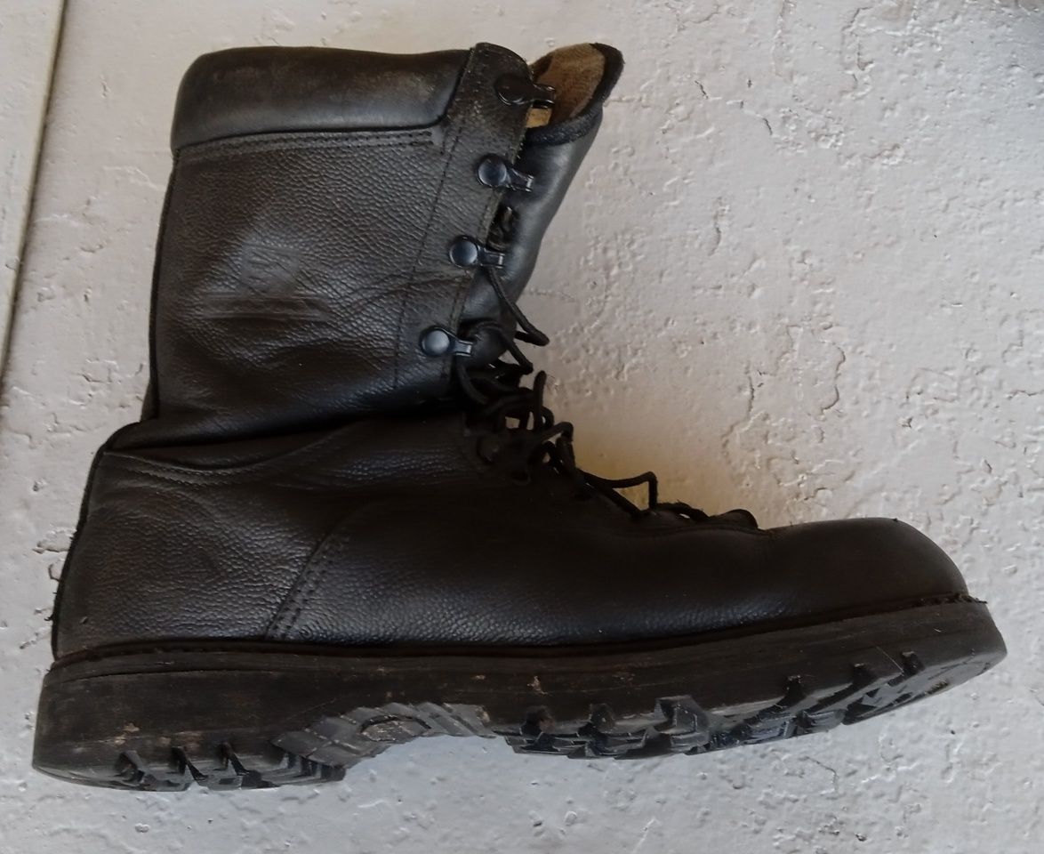 Оригінальні зимові берці Prospector