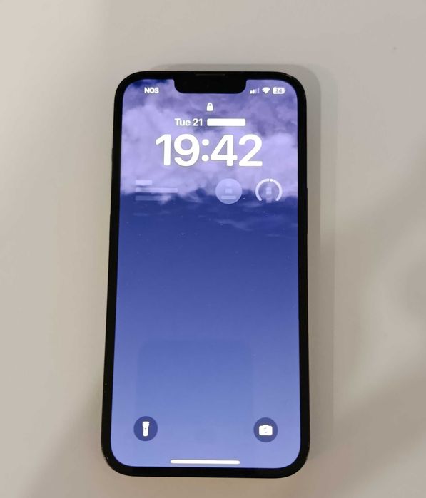 iPhone 14 muito estimado e tudo original