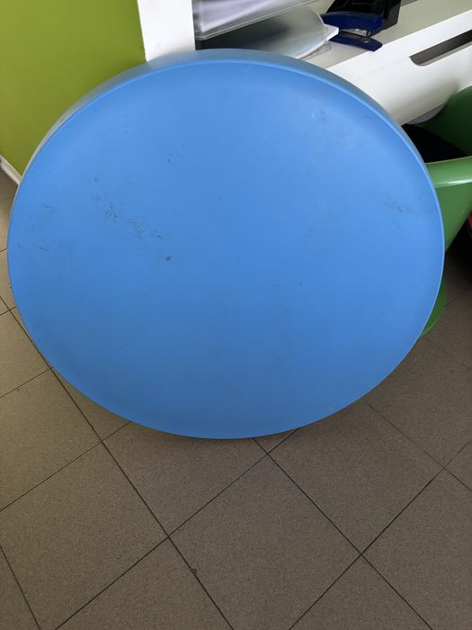 Mesa Ikea Mammut + 1 cadeira + 2 Bancos