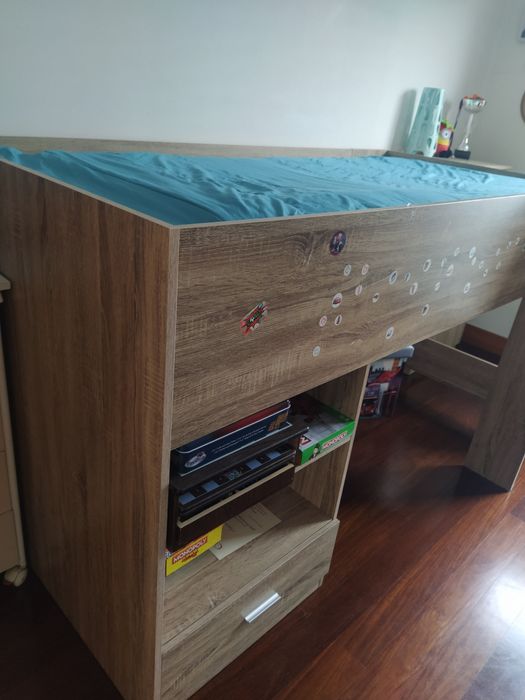 Mobilia quarto se criança com colchão Pikolin anti-acaros