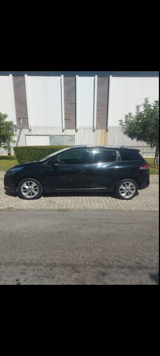 Renault clio sport tourer