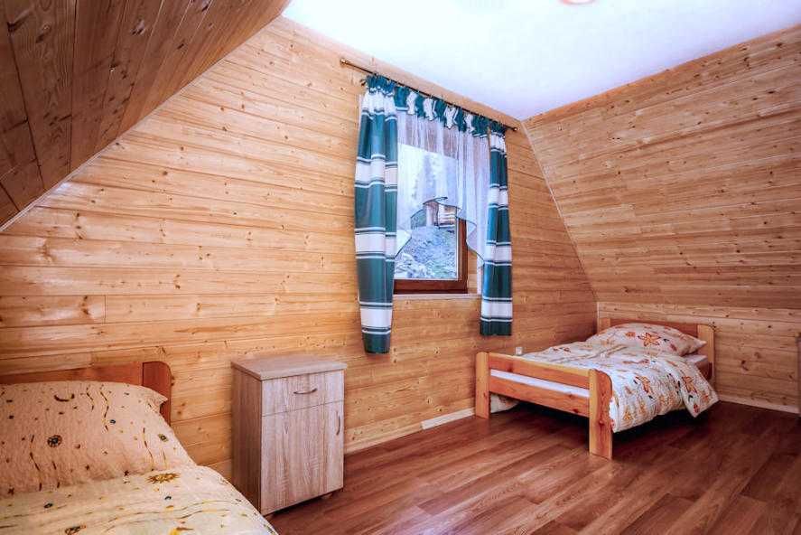 Sylwester 2025 i Nowy Rok nad Soliną - wynajem domków nad Zaporą