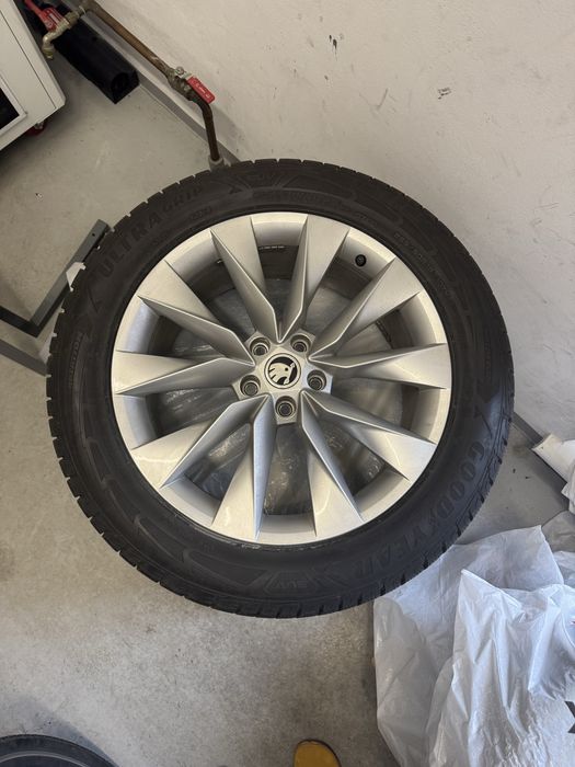 Koła zimowe Skoda Enyaq 19 cali. - rezerwacja