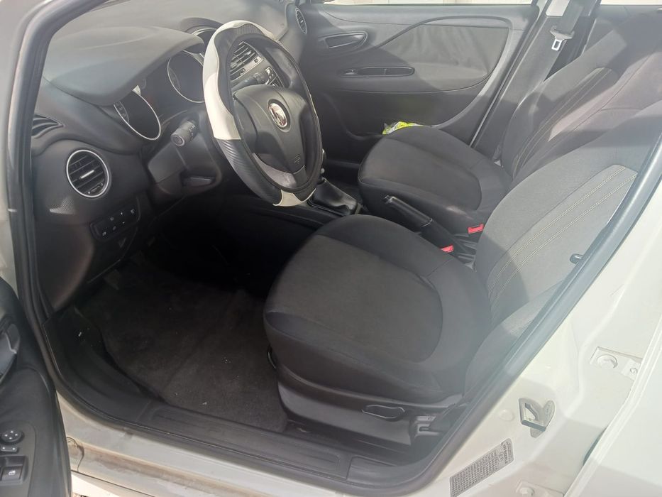 Fiat Punto 1.2 8v 69cv Young 5p